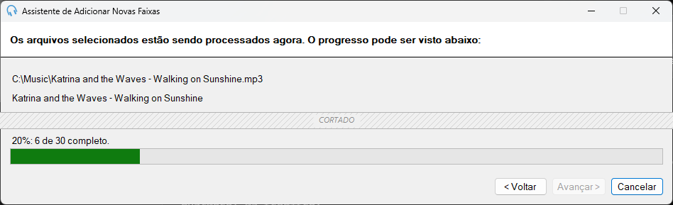 Página de progresso do Assistente de Adicionar Novas Faixas do PlayIt Live