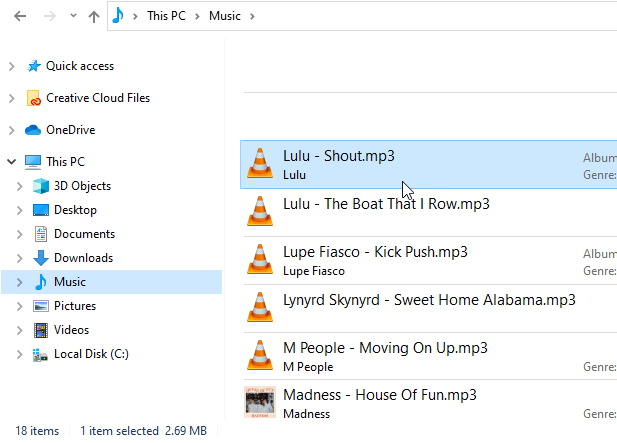 Dragging audio files from a Music folder into PlayIt VoiceTrack